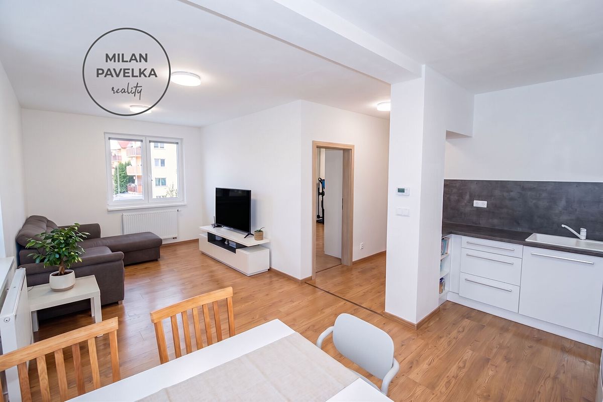 Pronájem bytu 3+kk 66 m² – fotografie 3