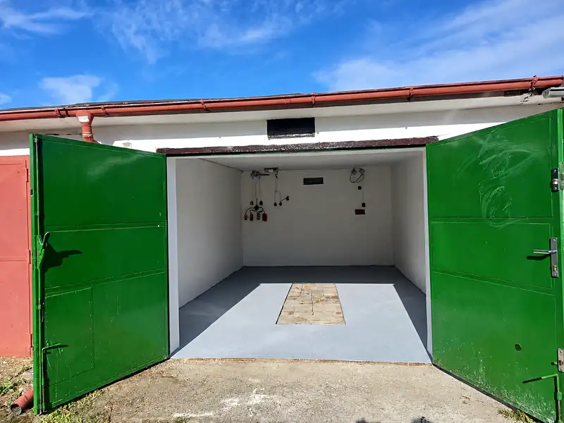 Prodej garáže 23 m², Mělník – náhled fotky 2