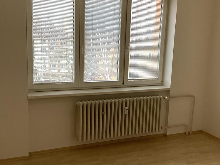 Gewerbefläche zum Kauf, 806 m² (12 von 17)