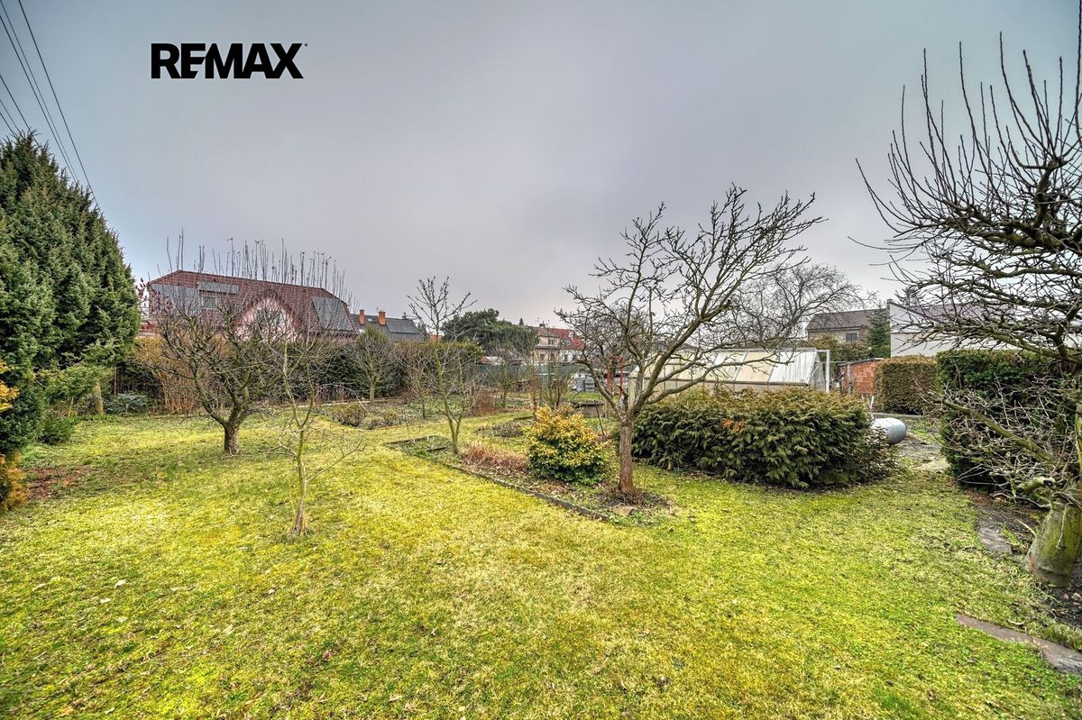 Prodej stavebního pozemku 533 m² – fotografie 2
