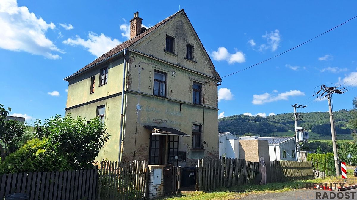 Prodej rodinného domu 92 m², pozemek 480 m², Děčín – fotka 1 z 3