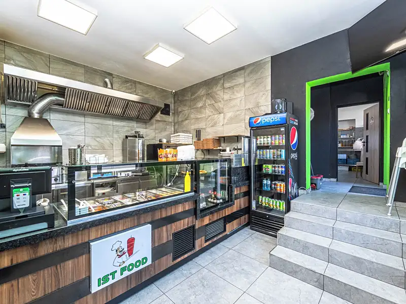Pronájem restaurace 66 m², Králův Dvůr – náhled fotky 2