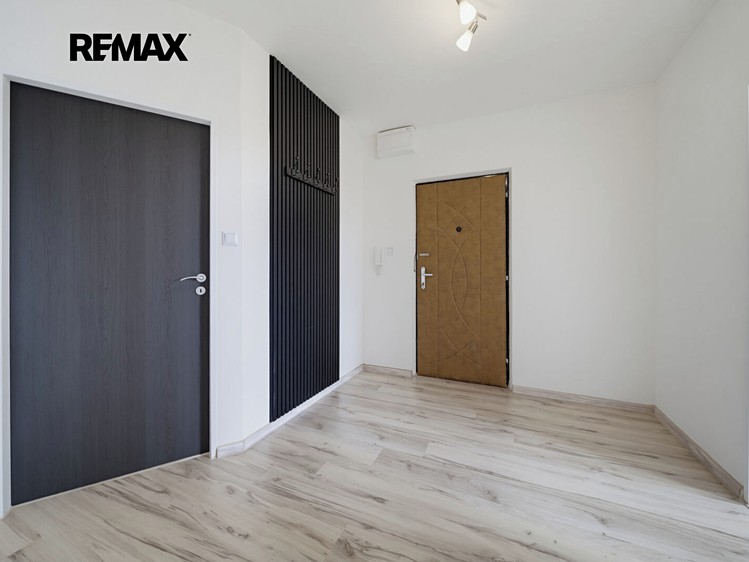 Квартира 4+1 на продаж, 84 м² (11 з 27)
