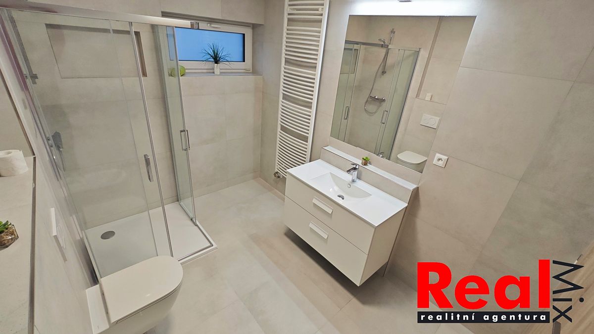 Pronájem bytu 3+kk 85 m² – fotografie 3