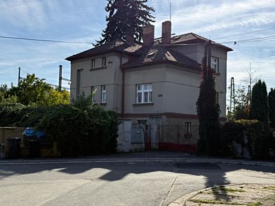 Pronájem vily 240 m², pozemek 500 m²