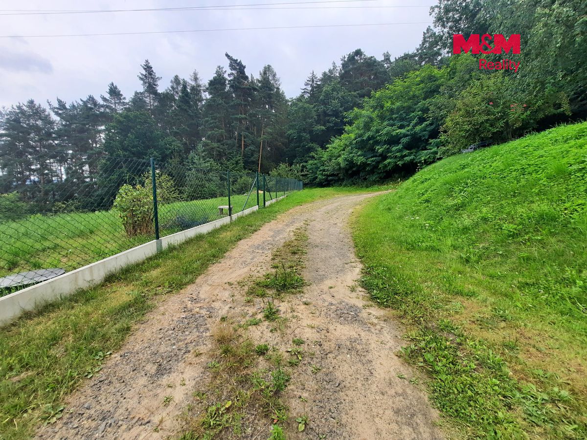 Prodej stavebního pozemku 2948 m² – fotografie 3