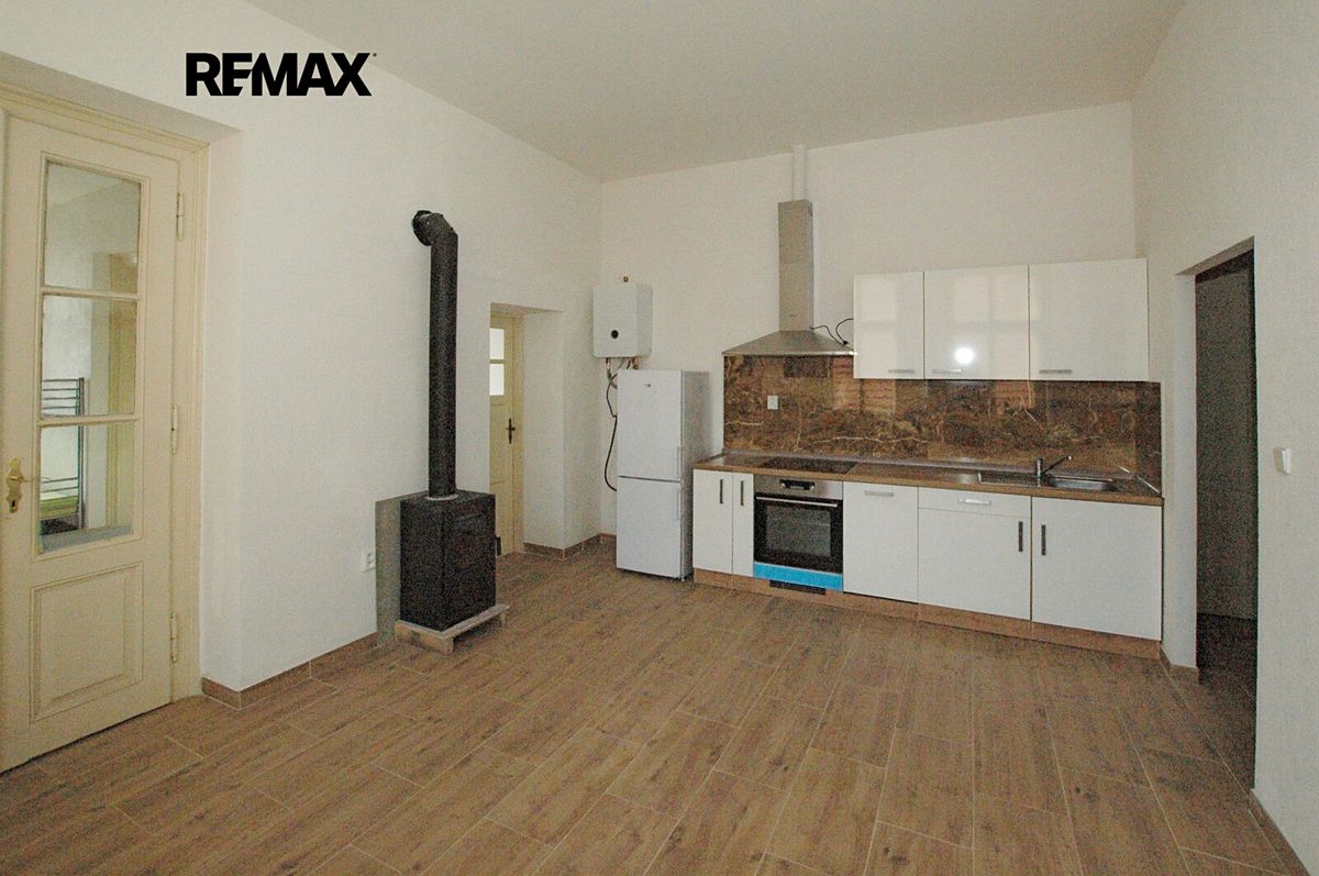 Prodej obchodního prostoru 499 m² – fotografie 3