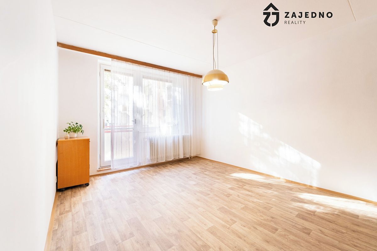 Pronájem bytu 3+1 72 m² – fotografie 3