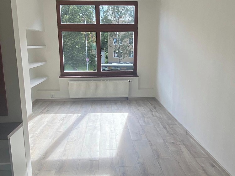 Pronájem komerčního prostoru, 52 m² (2 z 11)