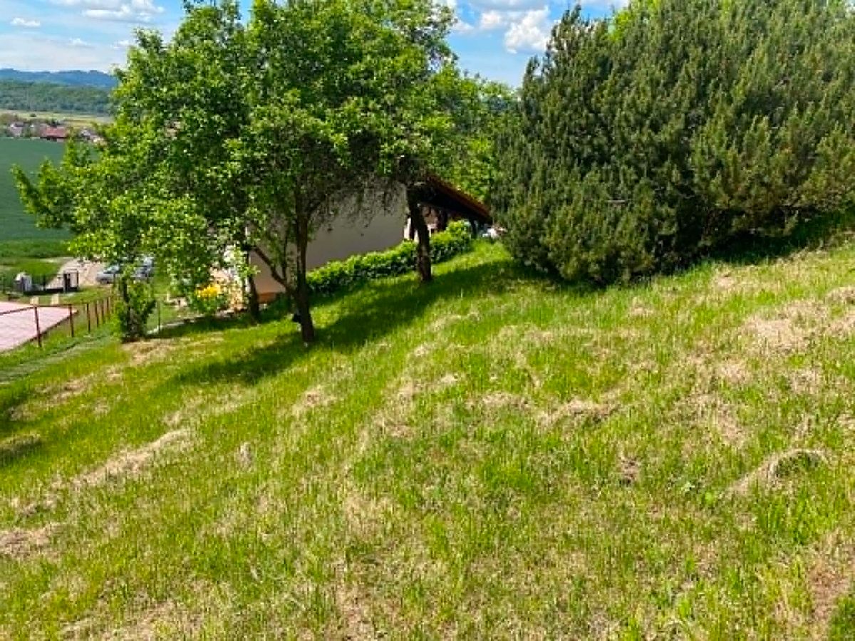 Prodej pozemku 365 m² – fotografie 2