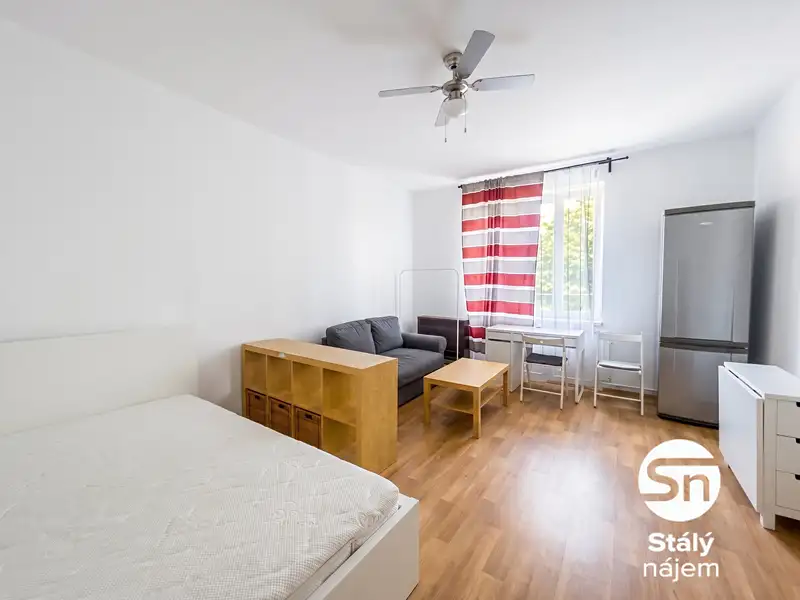 Pronájem bytu 1+kk 29 m², Praha – náhled fotky 2
