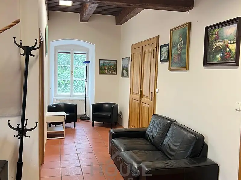 Prodej obchodního prostoru 109 m², Praha – náhled fotky 2