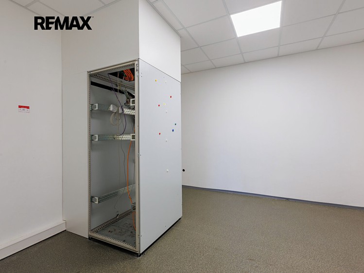 Gewerbefläche zur Miete, 2.489 m² (16 von 28)