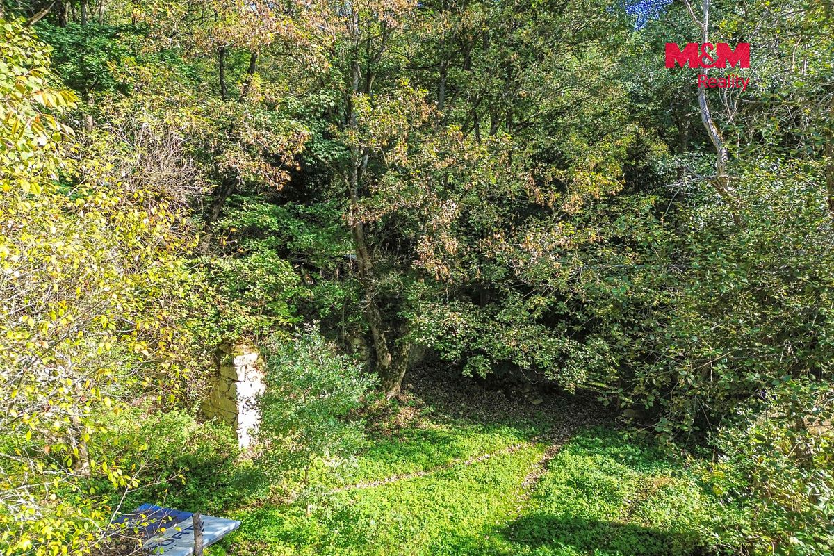 Prodej stavebního pozemku 1051 m² – fotografie 5