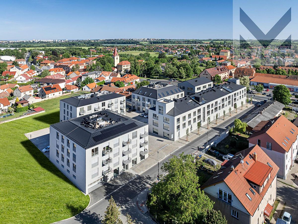 Prodej obchodního prostoru 119 m² – fotografie 2