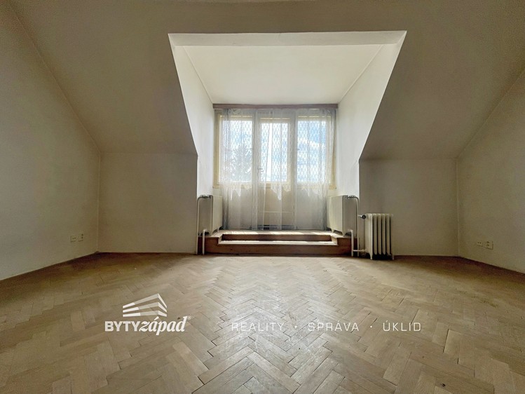 Будинок на продаж, 588 м² (11 з 16)