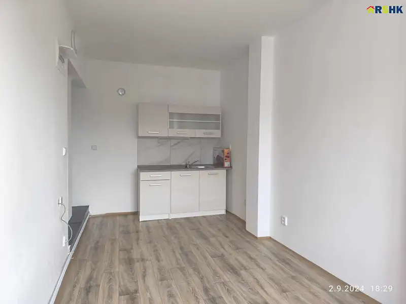 Pronájem bytu 1+kk 36 m², Žďár nad Sázavou – náhled fotky 3