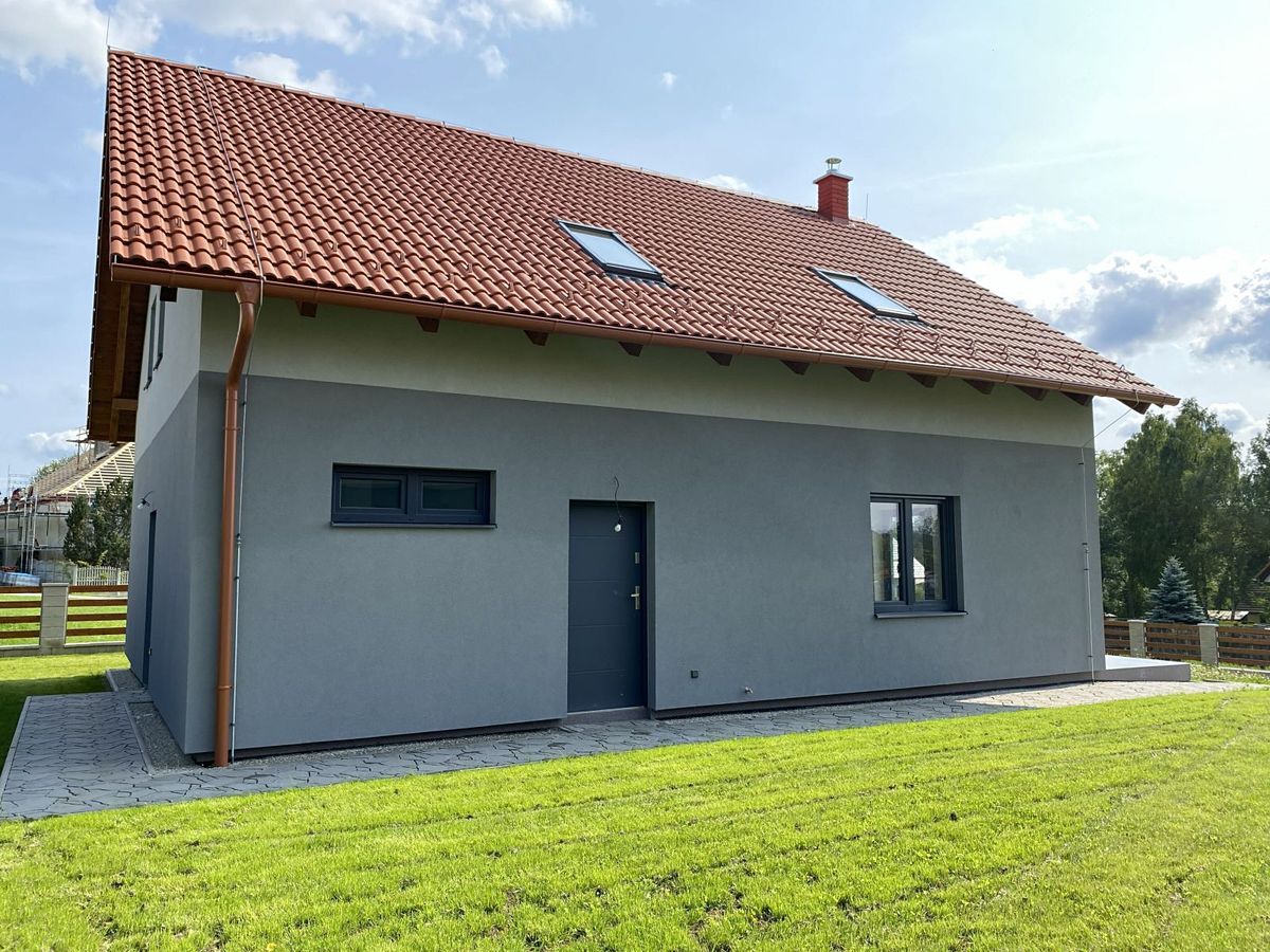 Prodej rodinného domu 153 m², pozemek 650 m² – fotografie 5