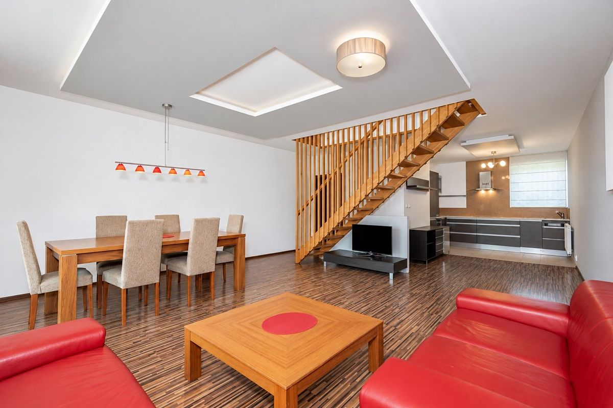 Pronájem bytu 4+kk 120 m²