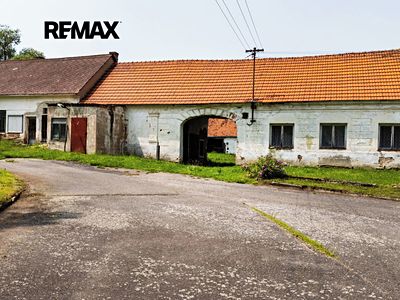 Prodej zemědělské usedlosti 873 m², pozemek 9035 m²