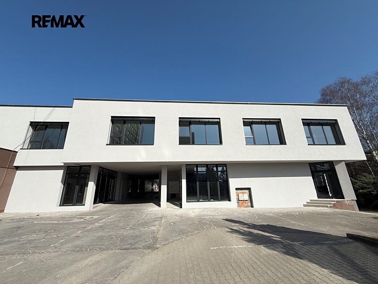 Комерційне приміщення в оренду, 77 м² (9 з 12)