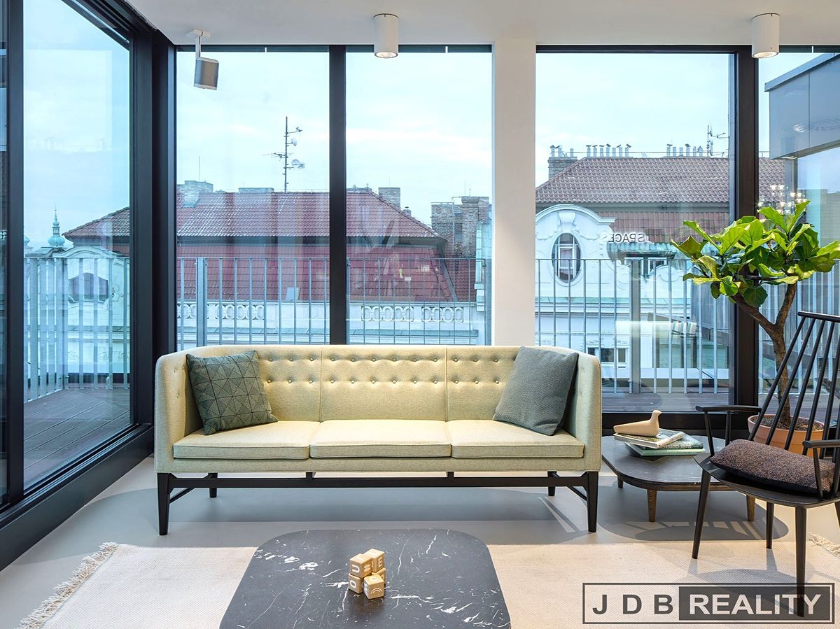 Pronájem kanceláře 15 m² – fotografie 5
