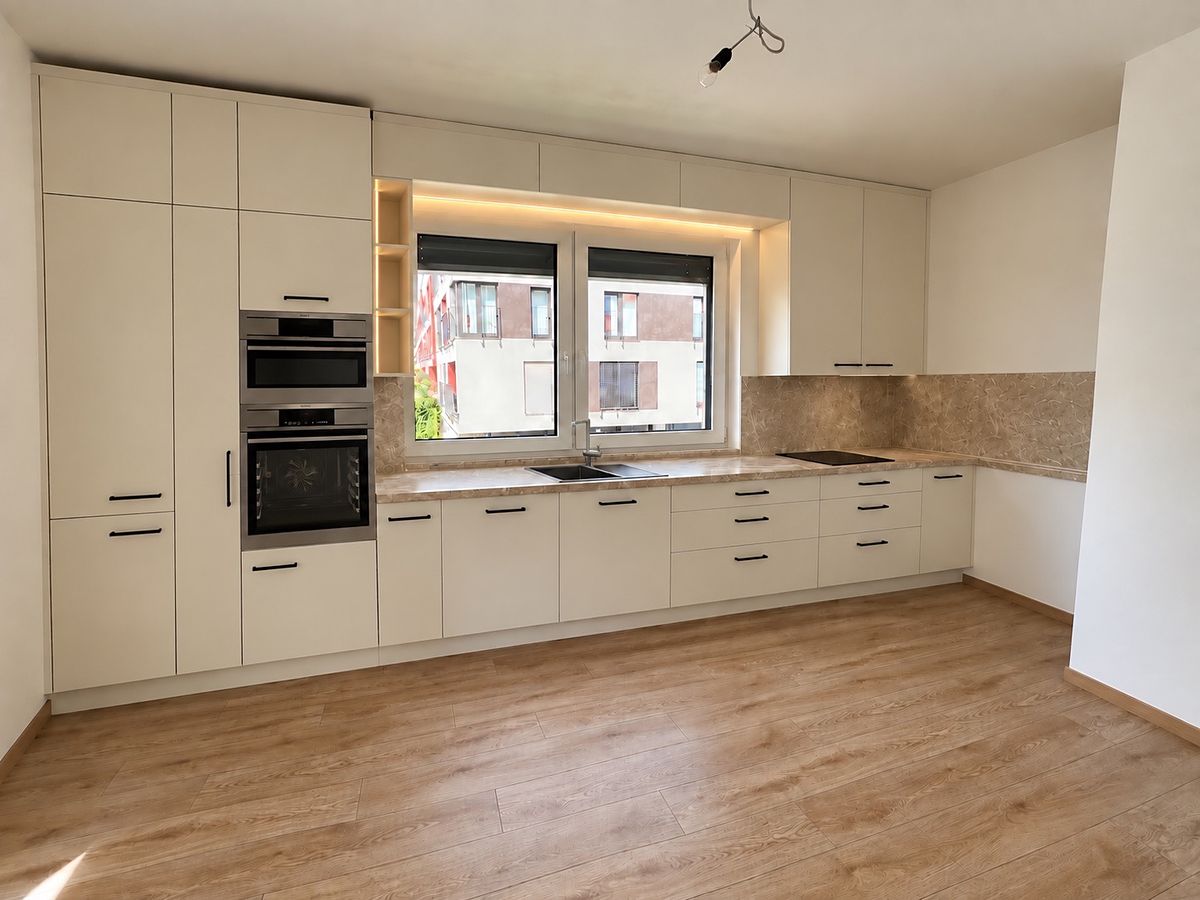 Pronájem bytu 2+kk 56 m² – fotografie 4