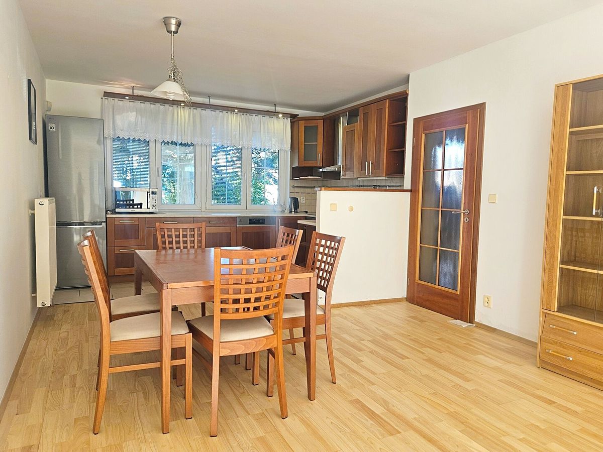 Pronájem rodinného domu 130 m², pozemek 567 m² – fotografie 5