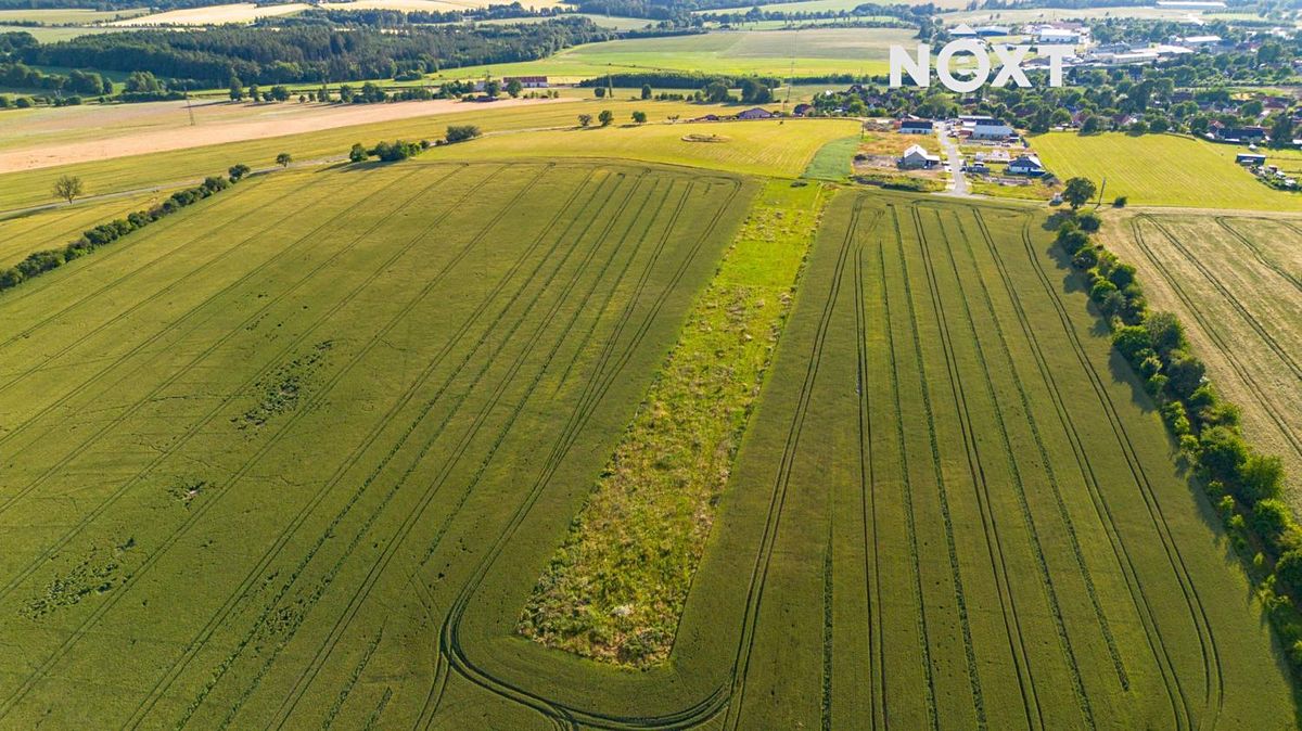 Prodej stavebního pozemku 3281 m² – fotografie 3