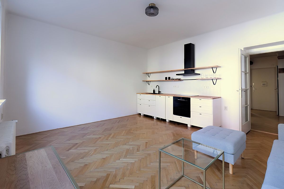 Pronájem bytu 3+kk 74 m² – fotografie 2