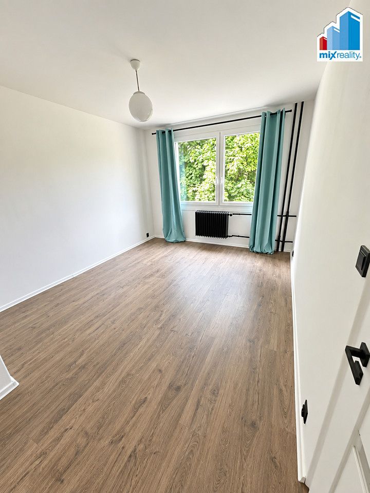 Pronájem bytu 3+1 64 m² – fotografie 3