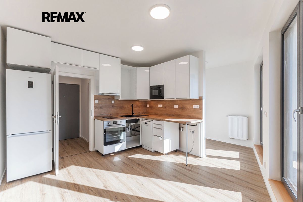 Pronájem bytu 1+kk 29 m²