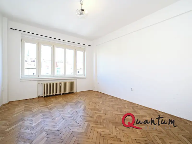 Pronájem bytu 1+kk 29 m², Praha – náhled fotky 1