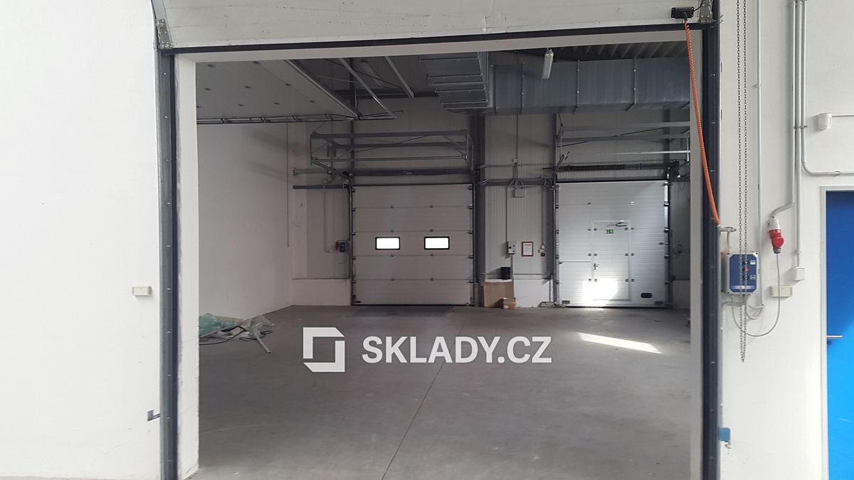 Prodej skladového prostoru 4357 m² – fotografie 4