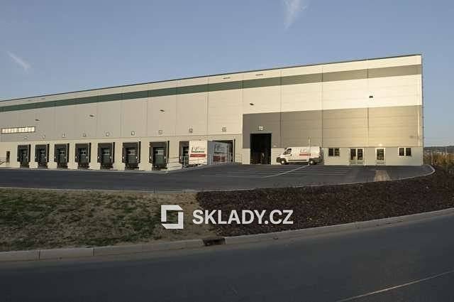 Pronájem skladového prostoru 5800 m² – fotografie 3