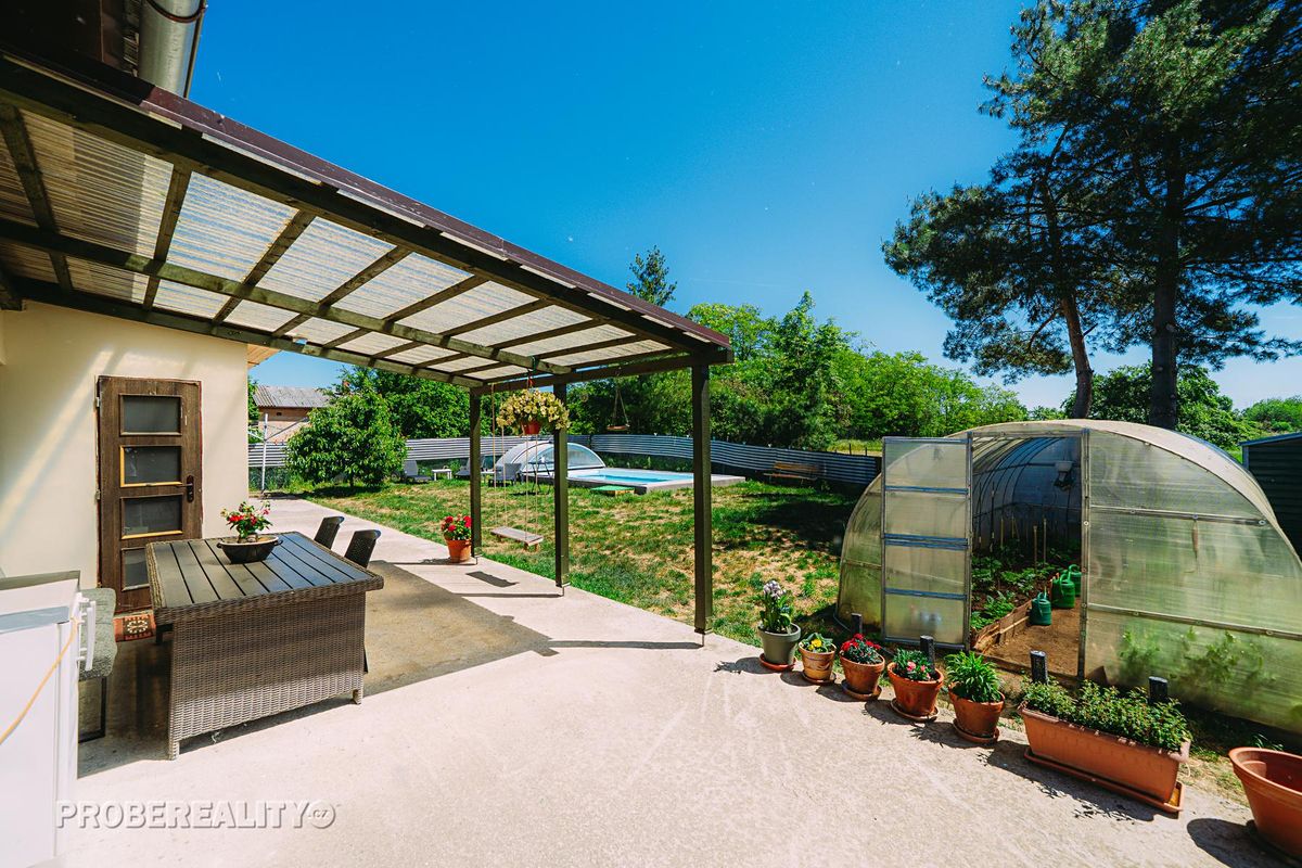 Prodej rodinného domu 96 m², pozemek 714 m²