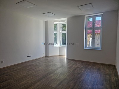 Комерційне приміщення в оренду, 118 м² (3 з 24)