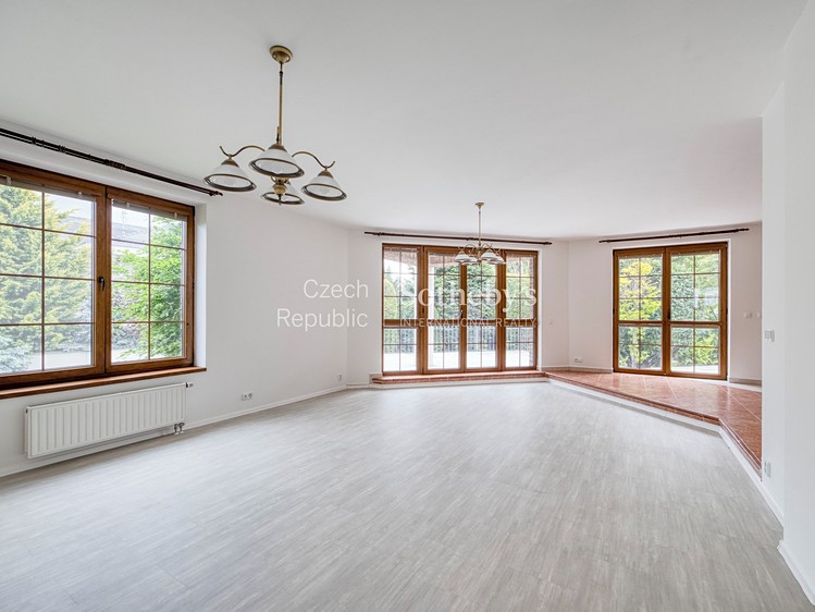 Gewerbefläche zur Miete, 390 m² (5 von 24)
