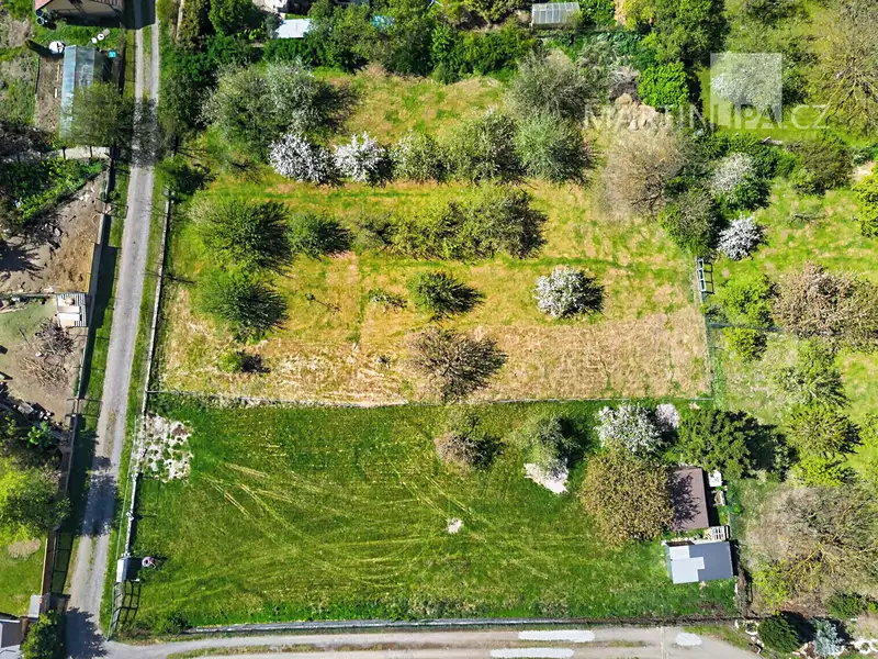 Prodej stavebního pozemku 880 m², Kamenný Přívoz – náhled fotky 3