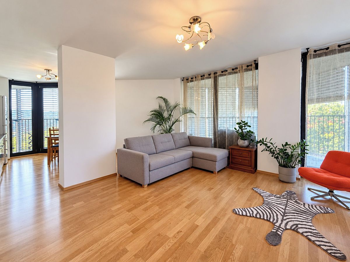 Pronájem bytu 3+kk 88 m² – fotografie 5