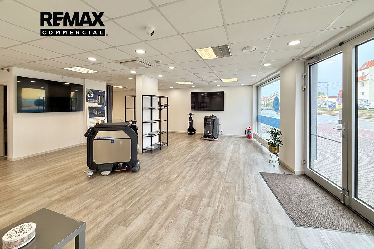 Pronájem obchodního prostoru 109 m² – fotografie 5