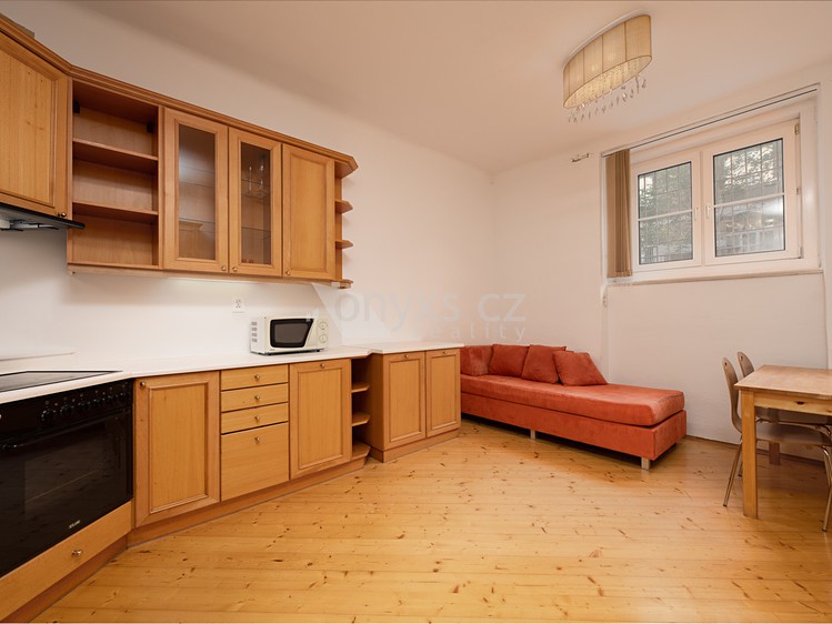 Pronájem bytu 2+1, 66 m² (5 z 10)