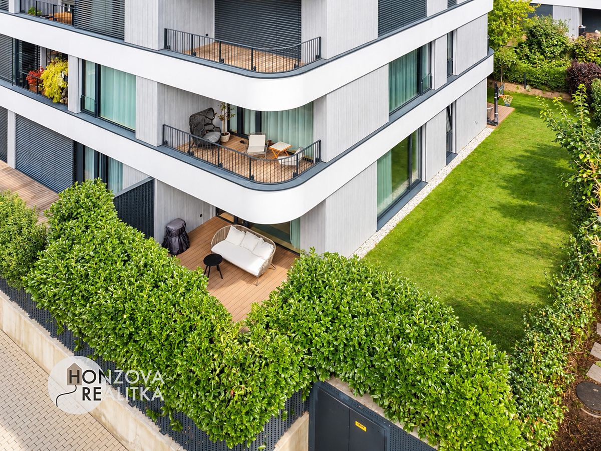 Prodej bytu 4+kk 105 m² – fotografie 2
