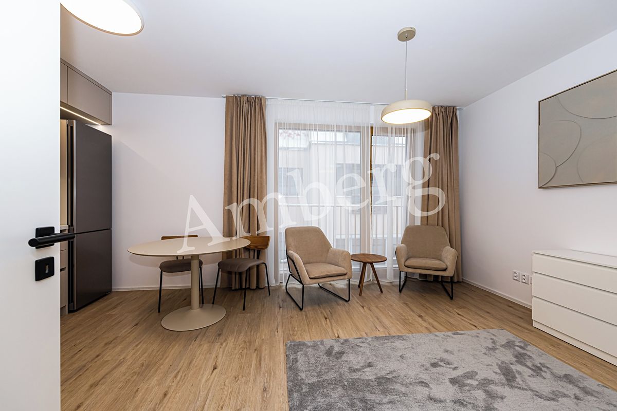 Pronájem bytu 1+kk 32 m²
