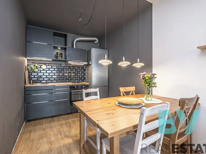 Prodej bytu 2+kk 49 m², Praha – náhled fotky 2