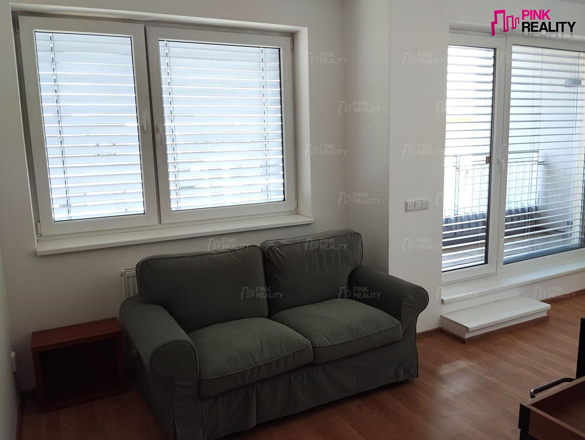 Pronájem bytu 2+kk 41 m² – fotografie 4