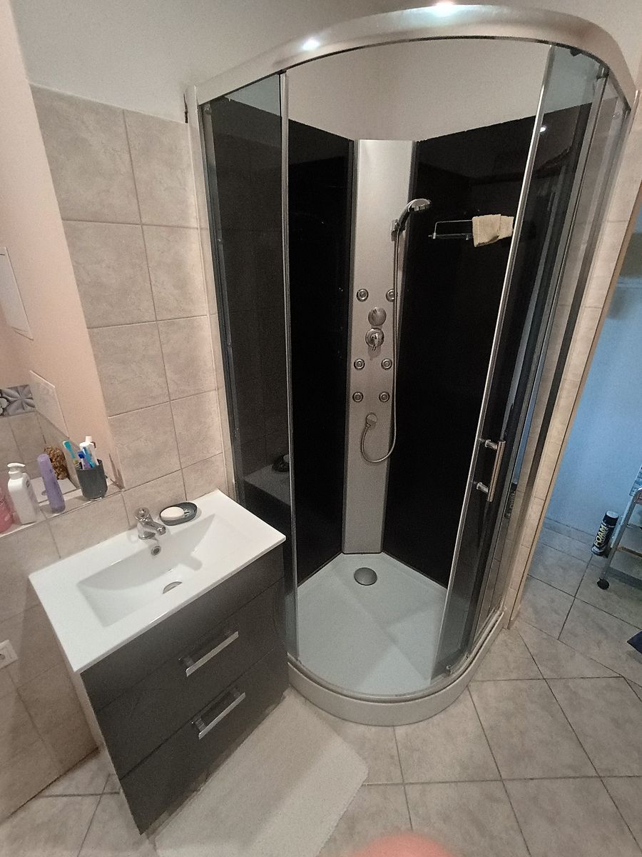 Prodej bytu 2+1 64 m² – fotografie 2
