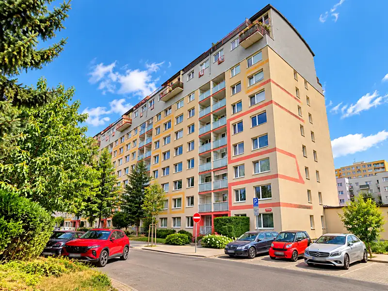 Prodej bytu 3+kk 65 m², Praha – náhled fotky 1
