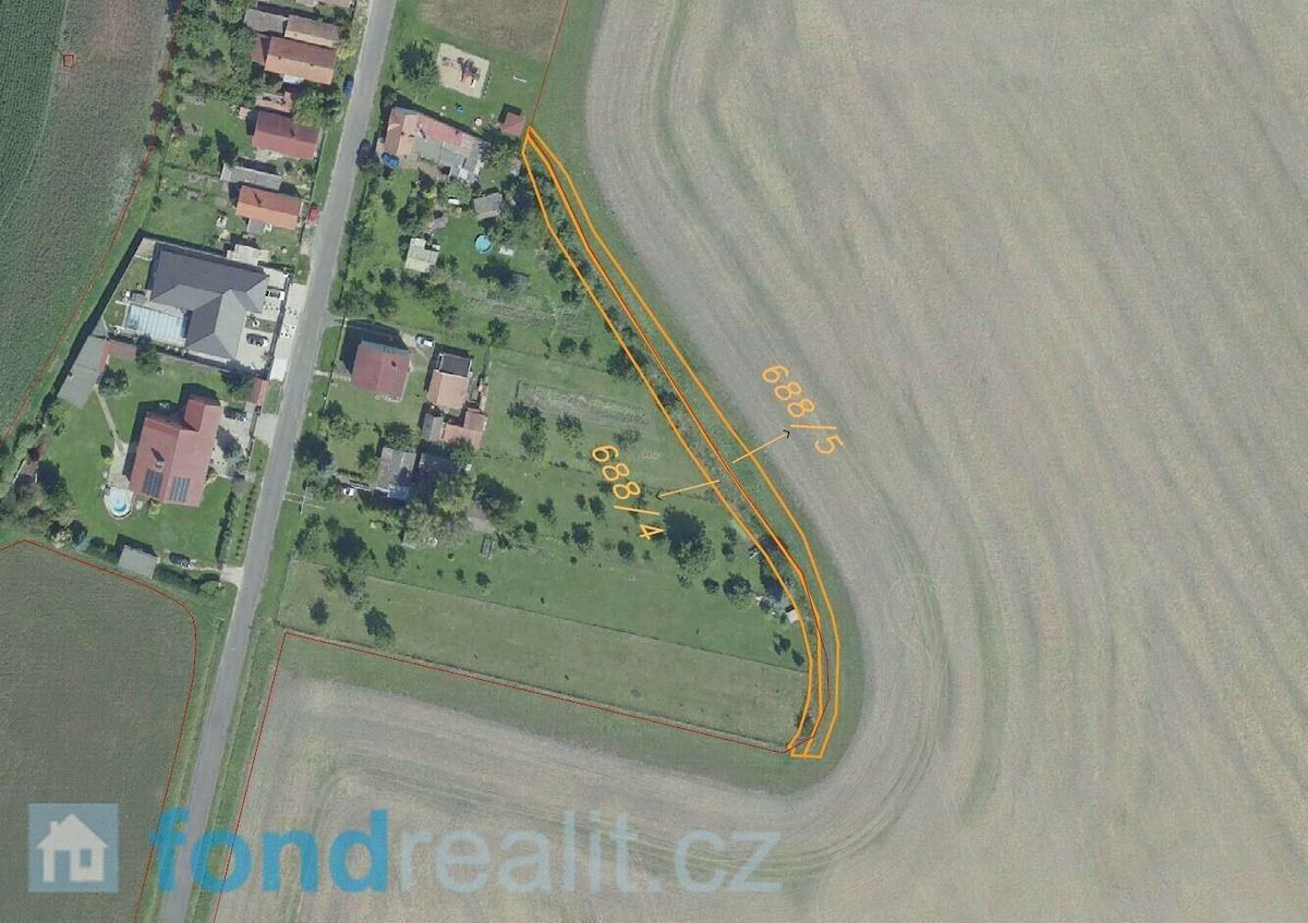 Prodej pozemku 1293 m² – fotografie 4