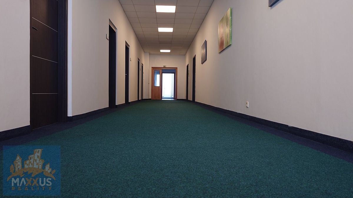 Pronájem kanceláře 27 m² – fotografie 2
